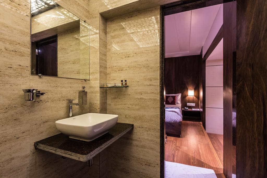 Hotel Peace Park Панвел Экстерьер фото